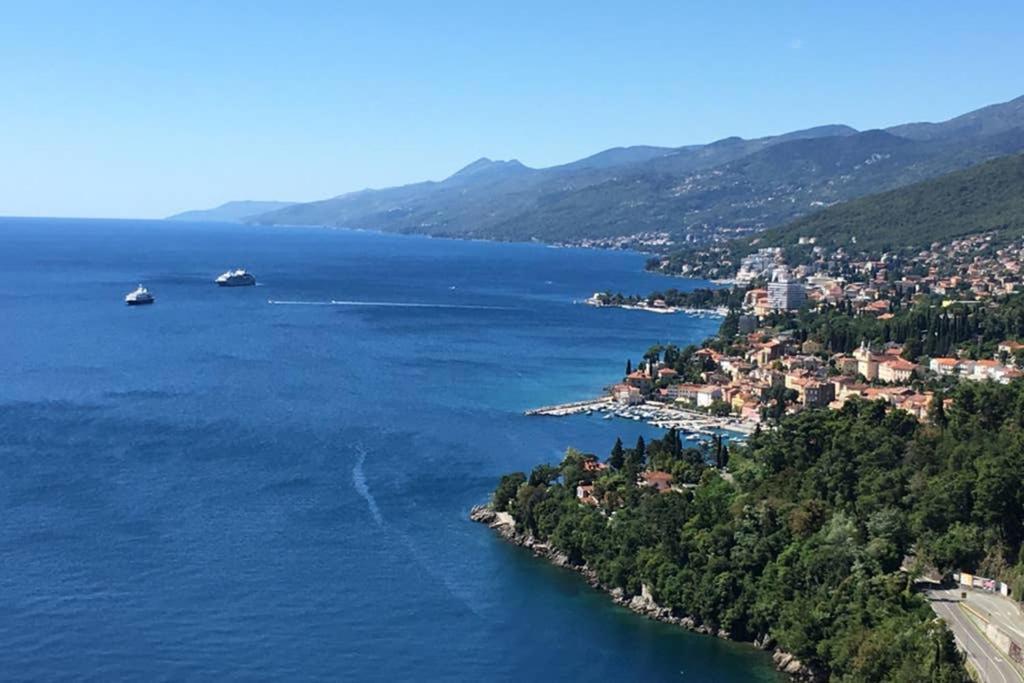 Apartman Volosko Opatija Bagian luar foto